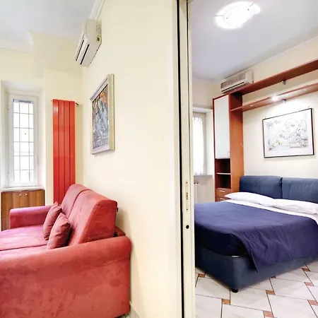 Apartment Azalea/ Colosseo 35 Euro For P Rome