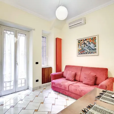 Apartment Azalea/ Colosseo 35 Euro For P Rome